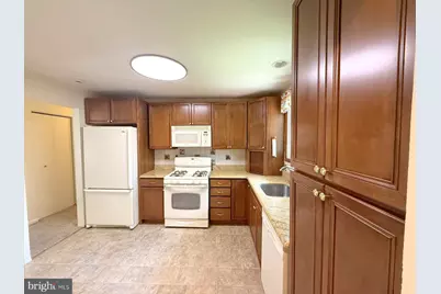 11 Knollwood Drive, Cherry Hill, NJ 08002 - Photo 2