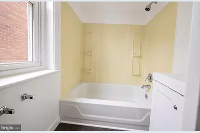 433 Viola Street, Camden, NJ 08104 - Photo 8