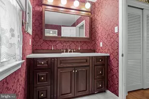 1226 Kay Dr W, Cherry Hill, NJ 08034 - Photo 20