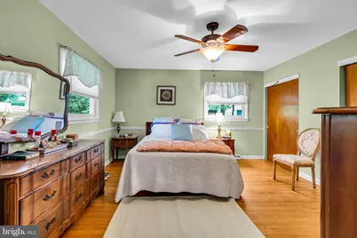 100 Mansfield Boulevard S, Cherry Hill, NJ 08034 - Photo 24