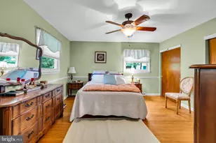 100 Mansfield Blvd S, Cherry Hill, NJ 08034 - Photo 12