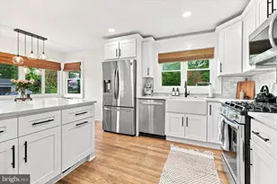 1530 N Bowling Green Dr, Cherry Hill, NJ 08003 - Photo 10