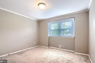 1939 Birchwood Park Dr N, Cherry Hill, NJ 08003 - Photo 20