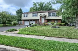 1939 Birchwood Park Dr N, Cherry Hill, NJ 08003 - Photo 2