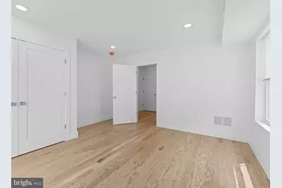 521 N 2nd Street, Camden, NJ 08102 - Photo 18