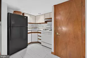 17 Sycamore Dr, Gloucester Township, NJ 08012 - Photo 24