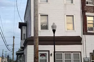 20 N King St, Gloucester City, NJ 08030 - Photo 2