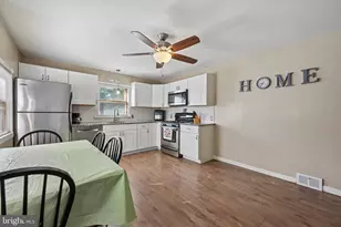 704 W Evesham Rd, Gloucester Township, NJ 08029 - Photo 8