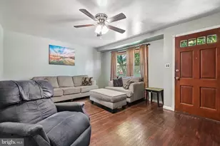 704 W Evesham Rd, Gloucester Township, NJ 08029 - Photo 6