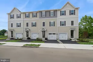 39 Silverbell Ave, Berlin, NJ 08009 - Photo 1