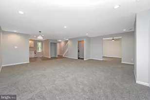 608 Bromley Estate, Pine Hill, NJ 08021 - Photo 6