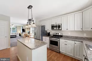 327 Walnut Ave, Oaklyn, NJ 08107 - Photo 2