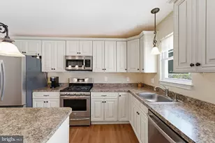 327 Walnut Ave, Oaklyn, NJ 08107 - Photo 12