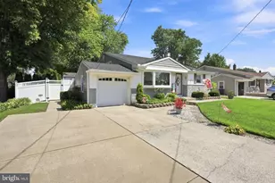 49 Rockville Dr, Bellmawr, NJ 08031 - Photo 4