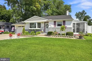 49 Rockville Dr, Bellmawr, NJ 08031 - Photo 2