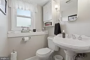 49 Rockville Dr, Bellmawr, NJ 08031 - Photo 18