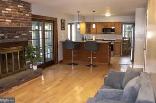 6 Hickory Ln, Berlin, NJ 08009 - Photo 4
