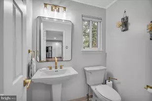 25 Teak Ct, Cherry Hill, NJ 08003 - Photo 18