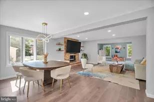 25 Teak Ct, Cherry Hill, NJ 08003 - Photo 12