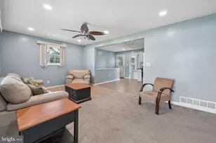 127 Trinity Ave, Gloucester Township, NJ 08012 - Photo 4