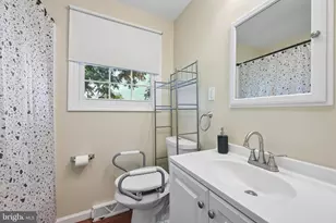127 Trinity Ave, Gloucester Township, NJ 08012 - Photo 16