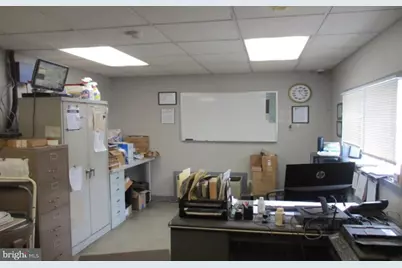 907 Sylvan Street, Camden, NJ 08104 - Photo 18