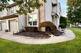 124 Lincoln Ln, Berlin, NJ 08009 - Photo 1