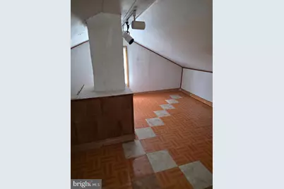 329 N 39th Street N, Camden, NJ 08105 - Photo 8