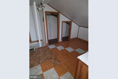 329 N 39th Street N, Camden, NJ 08105 - Photo 10