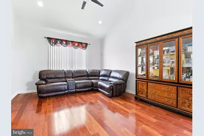 1 Sterling, Gloucester Township, NJ 08012 - Photo 8