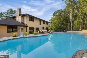 40 Chippenham Dr, Voorhees, NJ 08043 - Photo 8