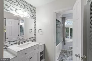 40 Chippenham Dr, Voorhees, NJ 08043 - Photo 44