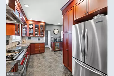 326 W Collings Avenue, Collingswood, NJ 08108 - Photo 20