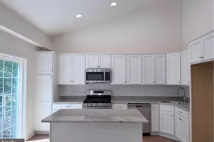 370 Hidden Dr, Gloucester Township, NJ 08012 - Photo 6