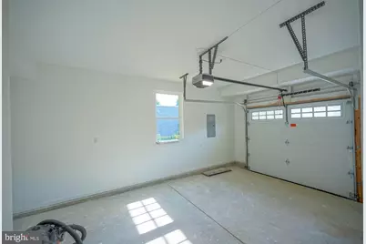 325 Larch Avenue, Berlin, NJ 08091 - Photo 34