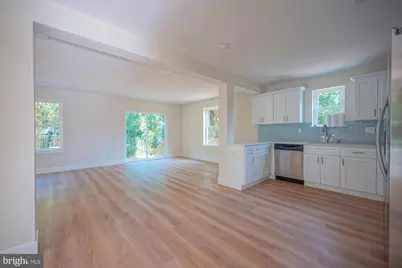325 Larch Avenue, Berlin, NJ 08091 - Photo 12