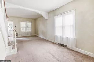 332 8th St, Gloucester City, NJ 08030 - Photo 2
