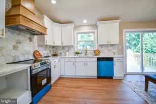 309 Belle Arbor Dr, Cherry Hill, NJ 08034 - Photo 10
