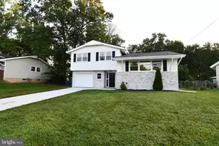 309 Belle Arbor Dr, Cherry Hill, NJ 08034 - Photo 4