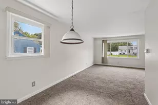 136 Cressmont Ave, Gloucester Township, NJ 08012 - Photo 12