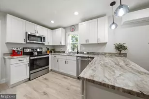 31 W Phoenix Ave, Lawnside, NJ 08045 - Photo 10