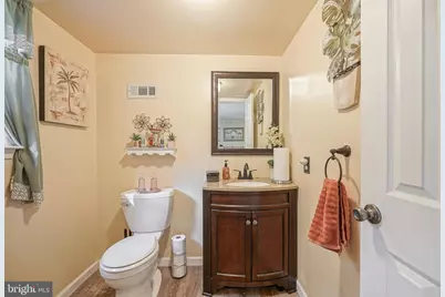 38 Winfield, Sicklerville, NJ 08081 - Photo 4