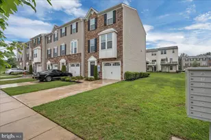 111 Village Green Ln, Sicklerville, NJ 08081 - Photo 2
