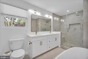 35 E Red Oak Dr, Voorhees, NJ 08043 - Photo 26