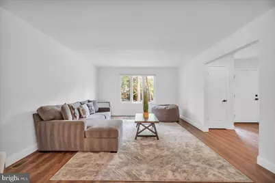 35 E Red Oak Drive, Voorhees, NJ 08043 - Photo 4