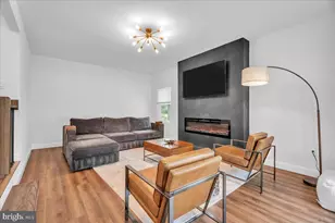 35 E Red Oak Dr, Voorhees, NJ 08043 - Photo 18