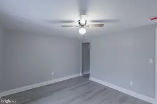 31 S Sussex St, Gloucester City, NJ 08030 - Photo 10