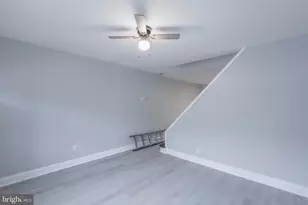 31 S Sussex St, Gloucester City, NJ 08030 - Photo 2