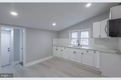 31 S Sussex Street, Gloucester City, NJ 08030 - Photo 6
