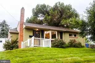 323 Mt Vernon Ave, Laurel Springs, NJ 08021 - Photo 1